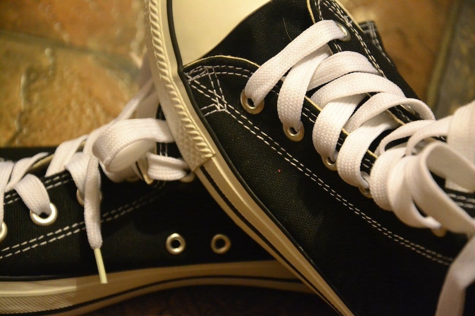 You Probably Never Knew You Could Tie Your Shoes This Easily