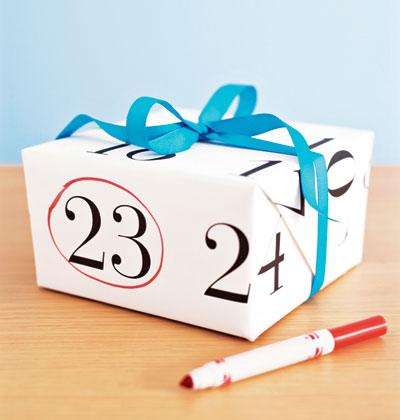Calendar Gift Wrap