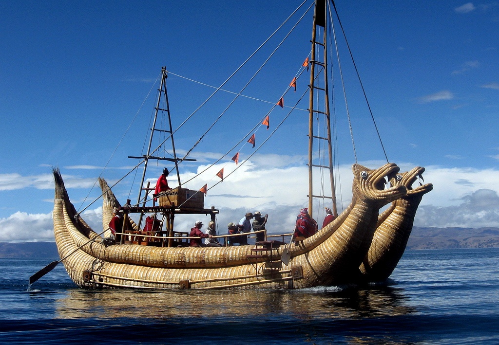 Totora boat