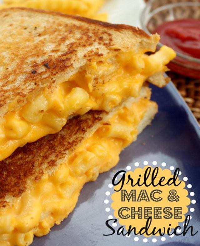 Grilled-Mac-and-Cheese-Sandwich-