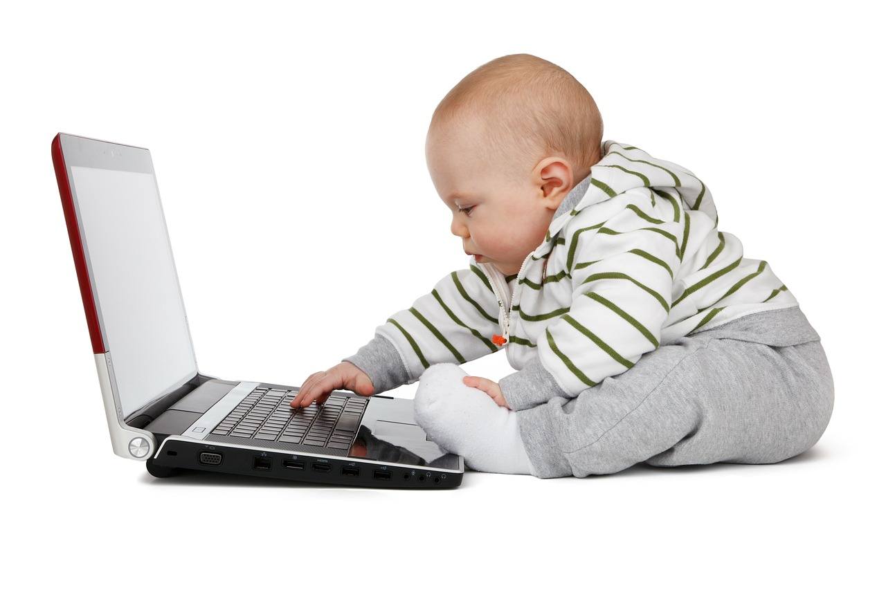 What Babies Would Say if They Had Twitter Accounts
