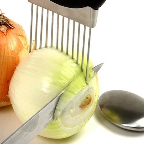 50-Useful-Kitchen-Gadgets-You-Didnt-Know-Existed-onion