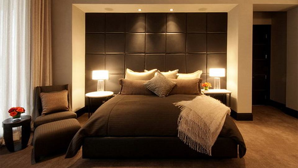 bedroom-furniture-amazing-wall-headboard-design-with-brown-cover-master-bed-as-well-as-romantic-lighting-table-shade-lamps-as-decorate-modern-small-bedroom-ideas-lummy-small-bedroom-with-space-saving