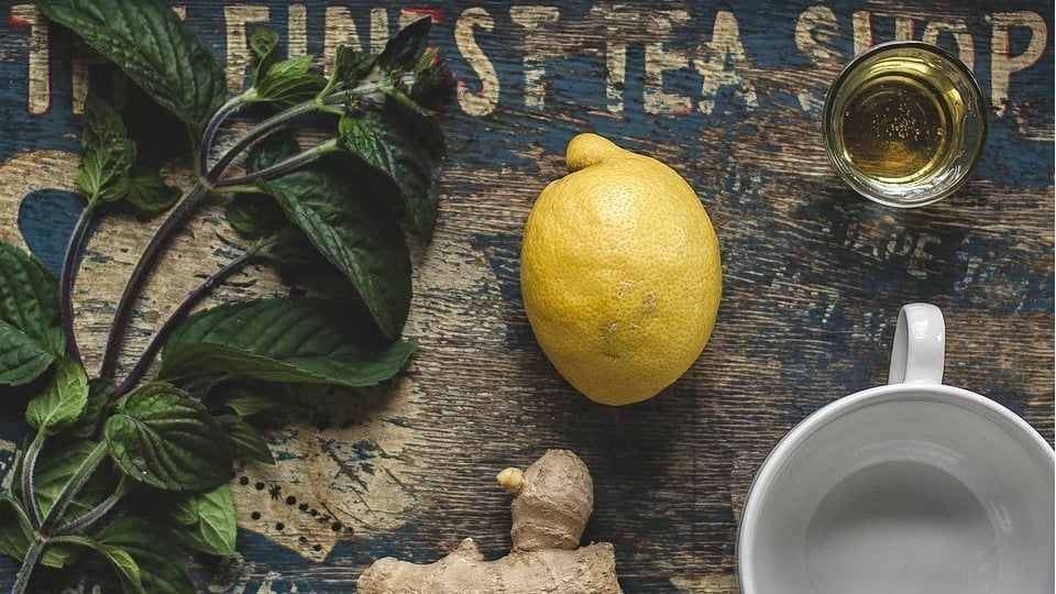 9 Groovy Benefits Of Green Tea