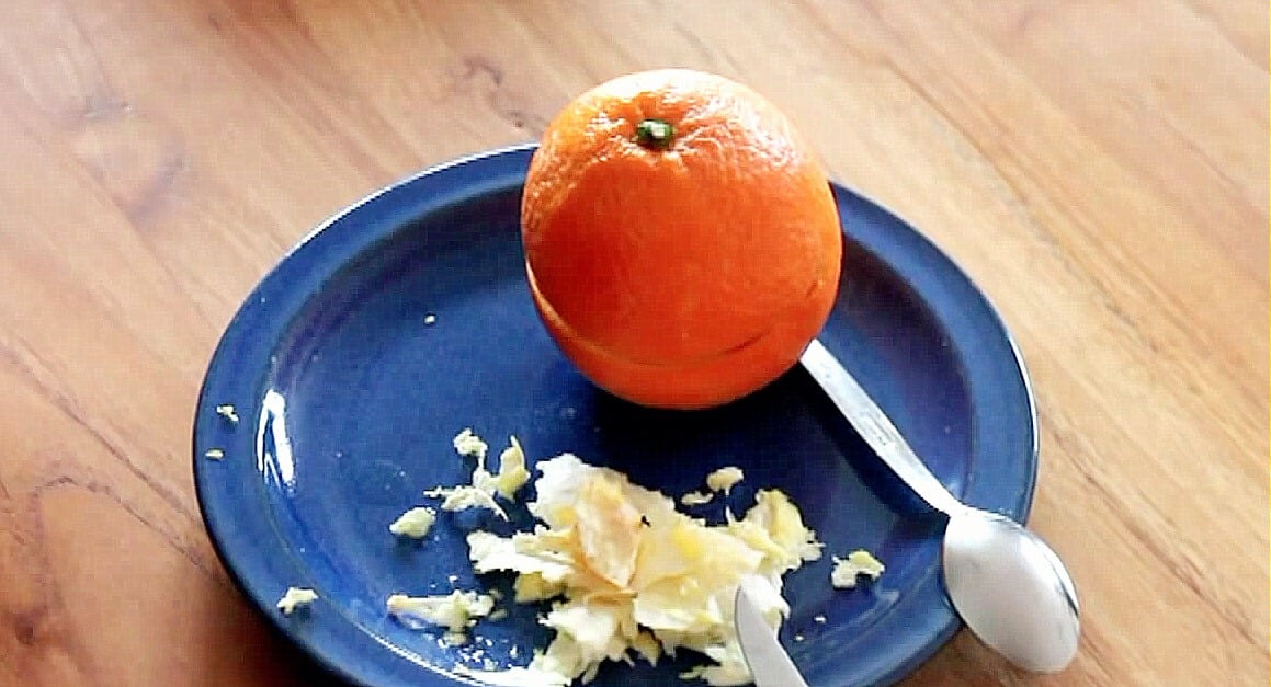 I Wish I Knew This Easy Way To Peel Oranges Earlier