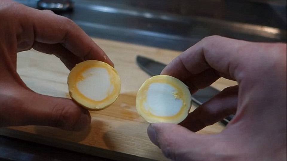 Here’s How You Can Make An Inside Out Boiled Egg