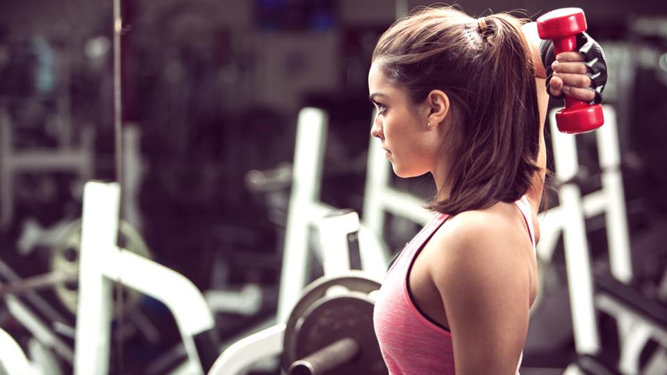 10 Things You Should Know Before Dating a Female Fitness Competitor