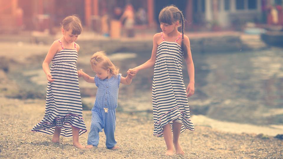 9 Sad Truths About Being A Younger Sister