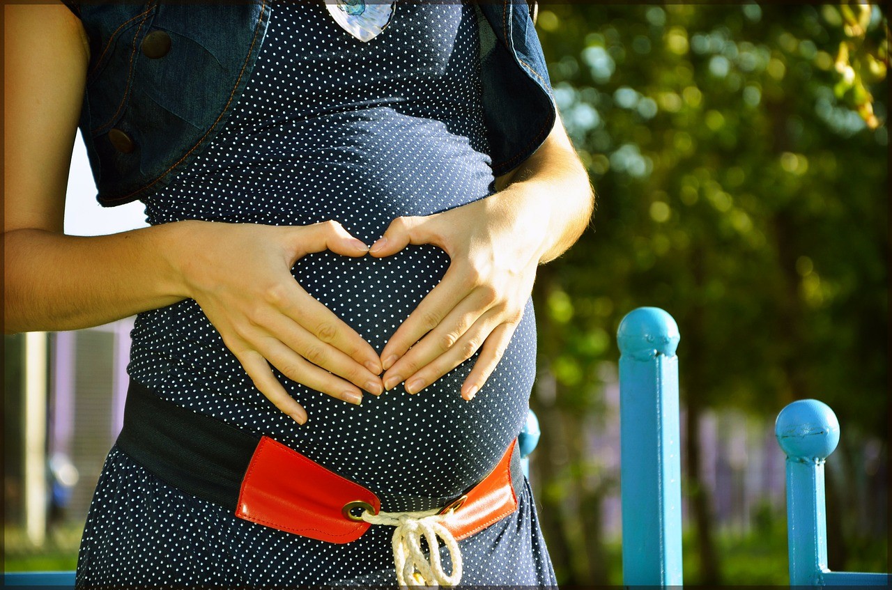 5 Ways To Relieve Back Pain During Pregnancy