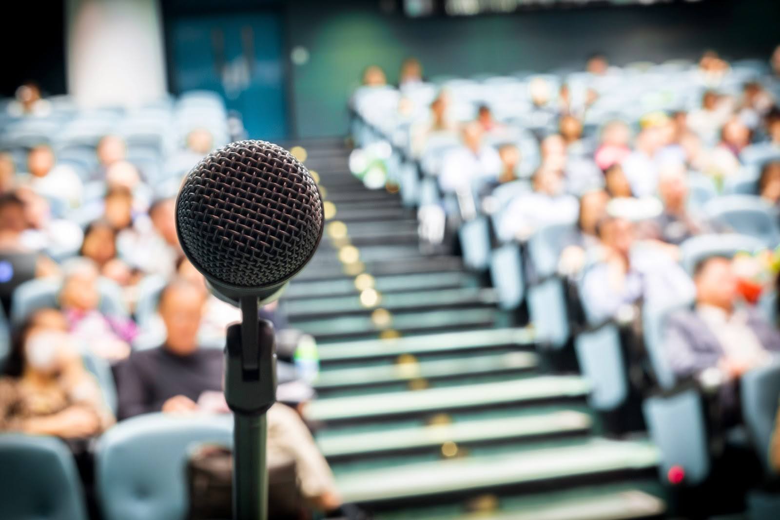 11 Things Eloquent Speakers Don’t Do