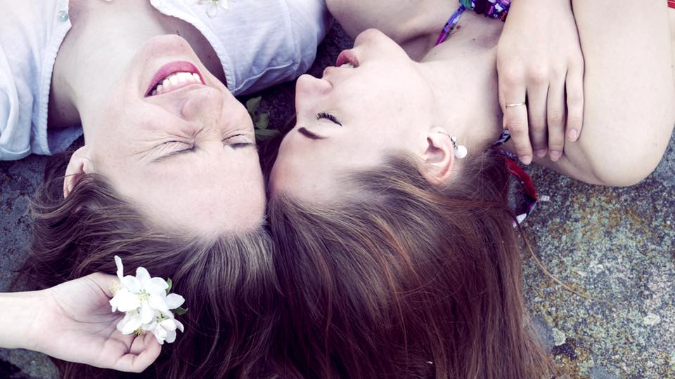 15 Signs You Have the Sweetest Sister in the World