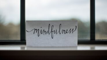 10 Easy Ways To Practice Mindfulness