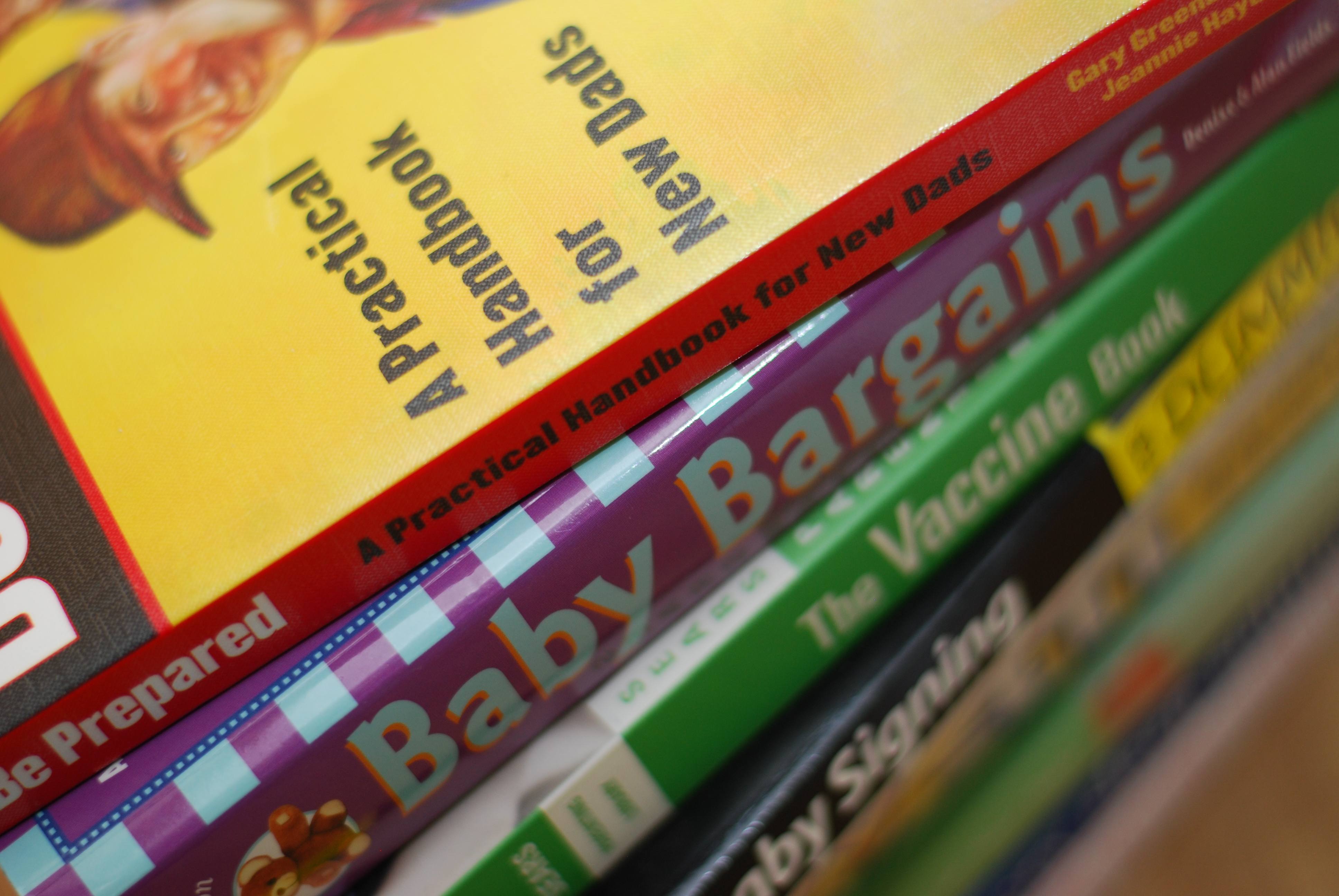 10 Important Parenting Books Every Parent Should Read