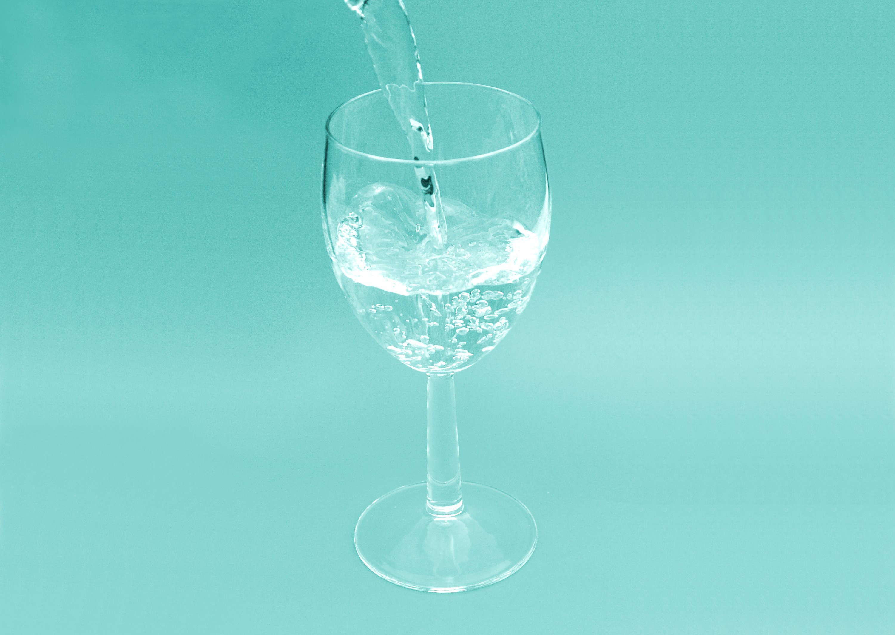 4 Reasons Drinking Water To Lose Weight Really Works