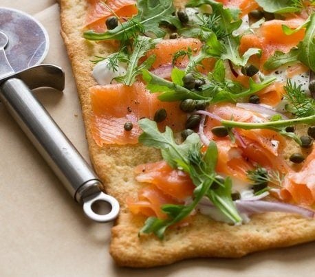 salmon-pizza