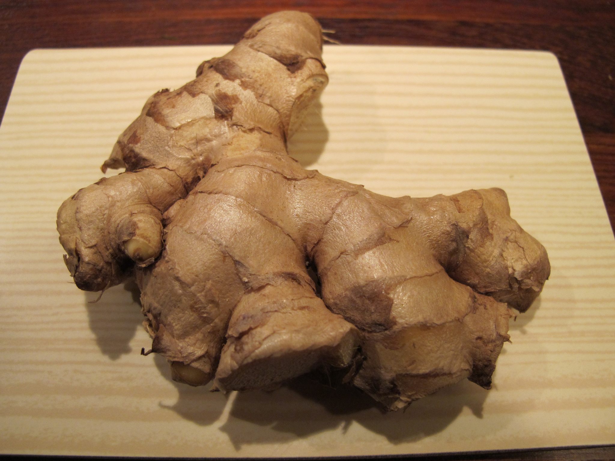 5 Surprising Health Benefits of Ginger (Plus an Easy Ginger and Honey Tea Recipe!)