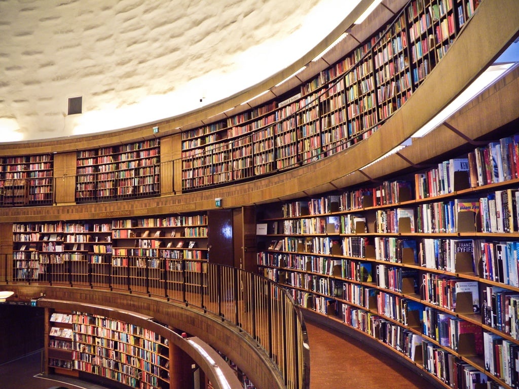 10 Most Beautiful Libraries Around Europe