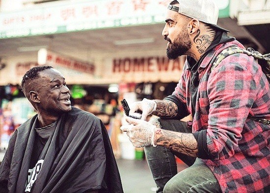 Street Barber Does A Small But Powerful Act To Help The Homeless