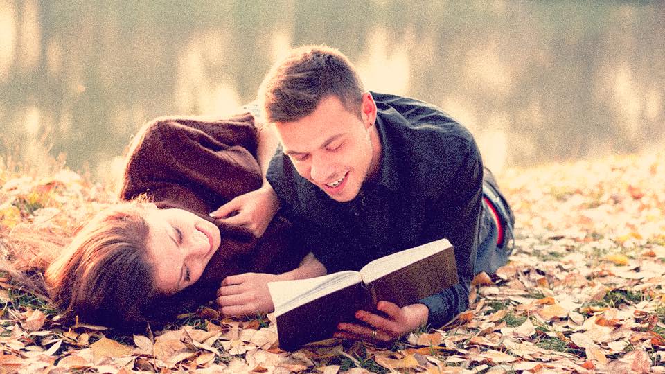 13 Reasons Why Couples Who Read Together, Stay Together