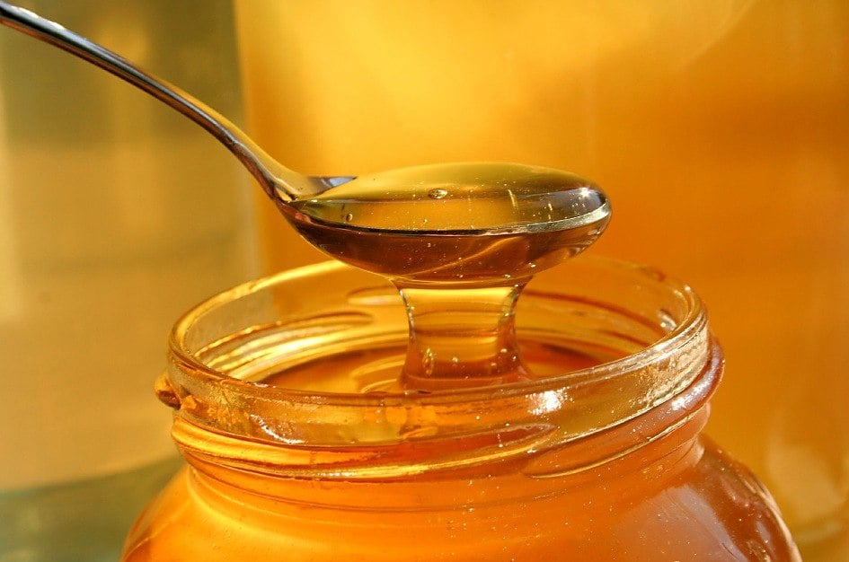 natural-cure-home-remedies-natural-remedies-honey1