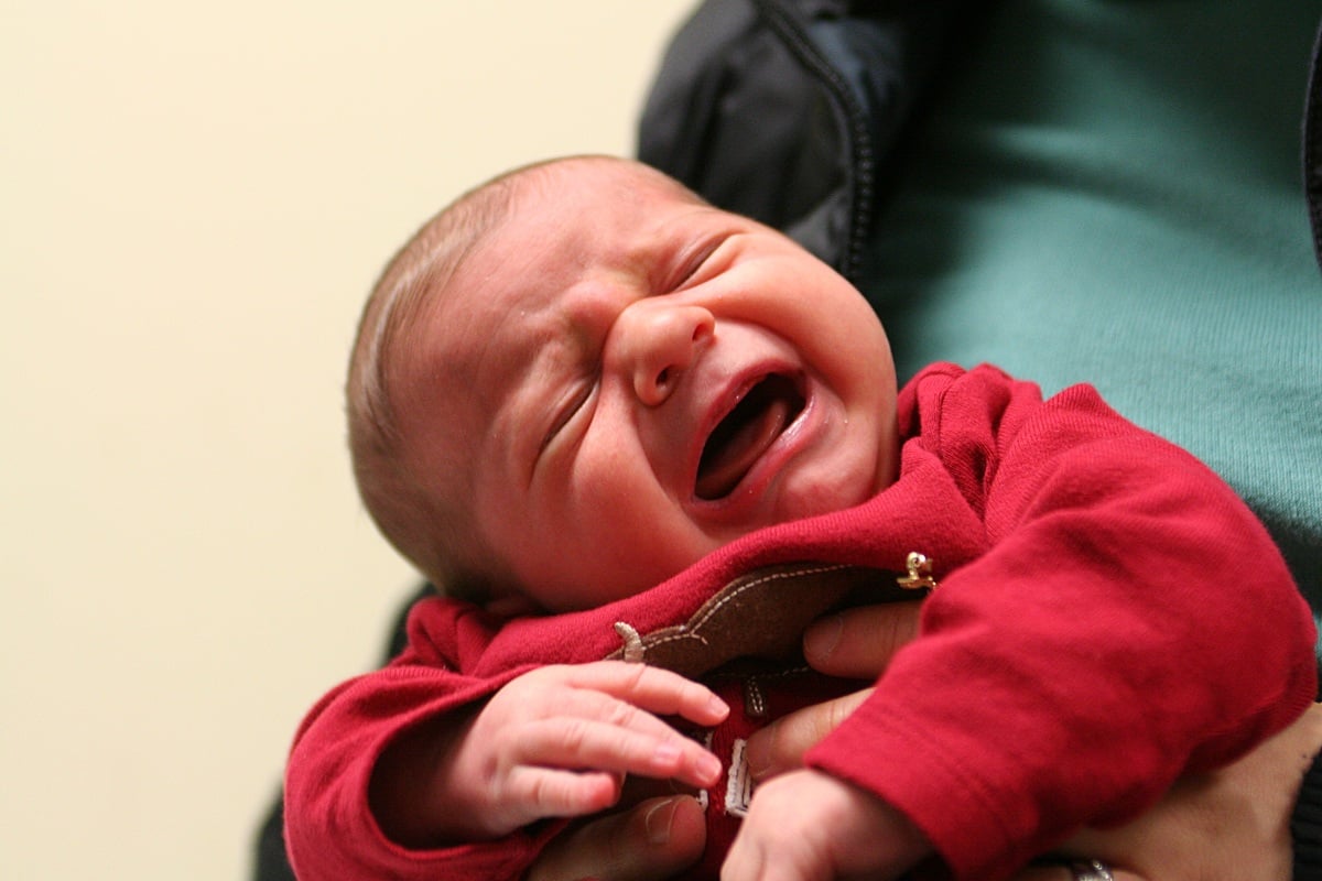 6 Ways To Relieve Your Stress From Handling Baby’s Constant Crying