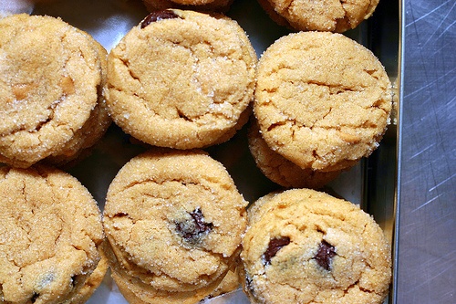 peanut butter cookies via smitten kitchen
