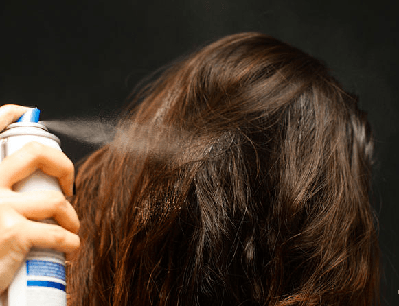 Complete Guide To Spray Your Hair Easily