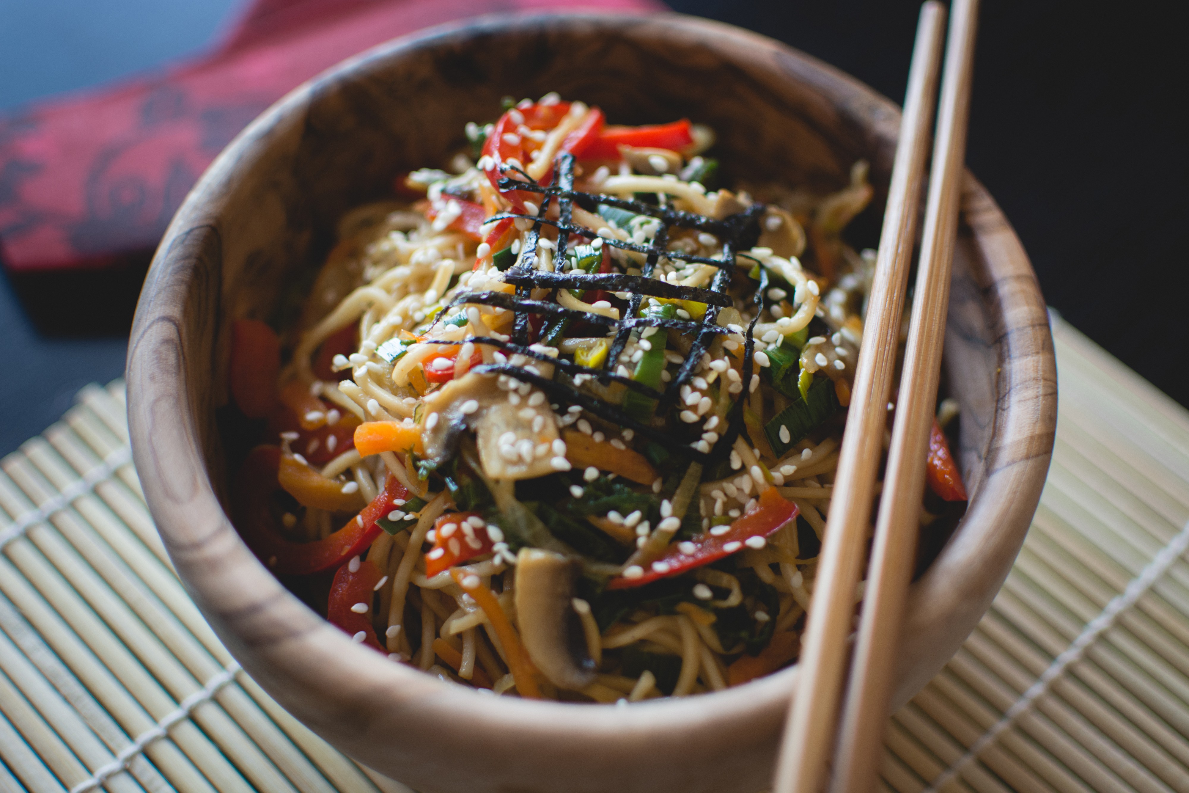 5 Amazing and Healthy Recipes for Instant Noodle Cups