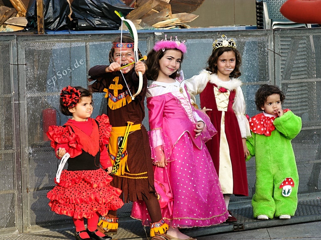 8 Fun Things To Do With Your Kids For Halloween