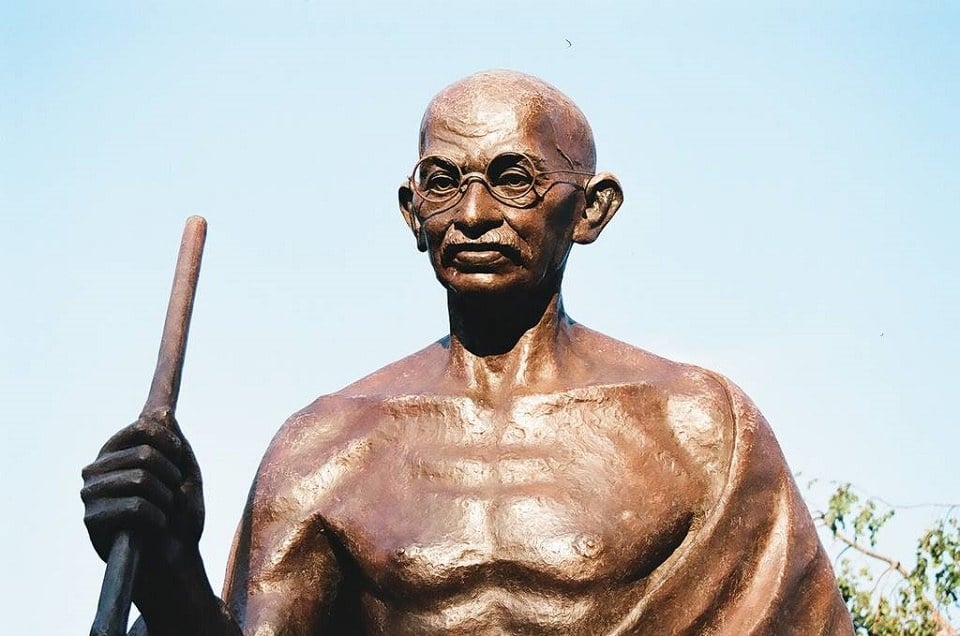 10 Eternally Inspiring Quotes From Gandhi That’ll Encourage You To Change The World