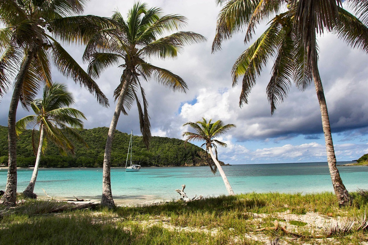 5 Tropical Islands You Could Actually Afford