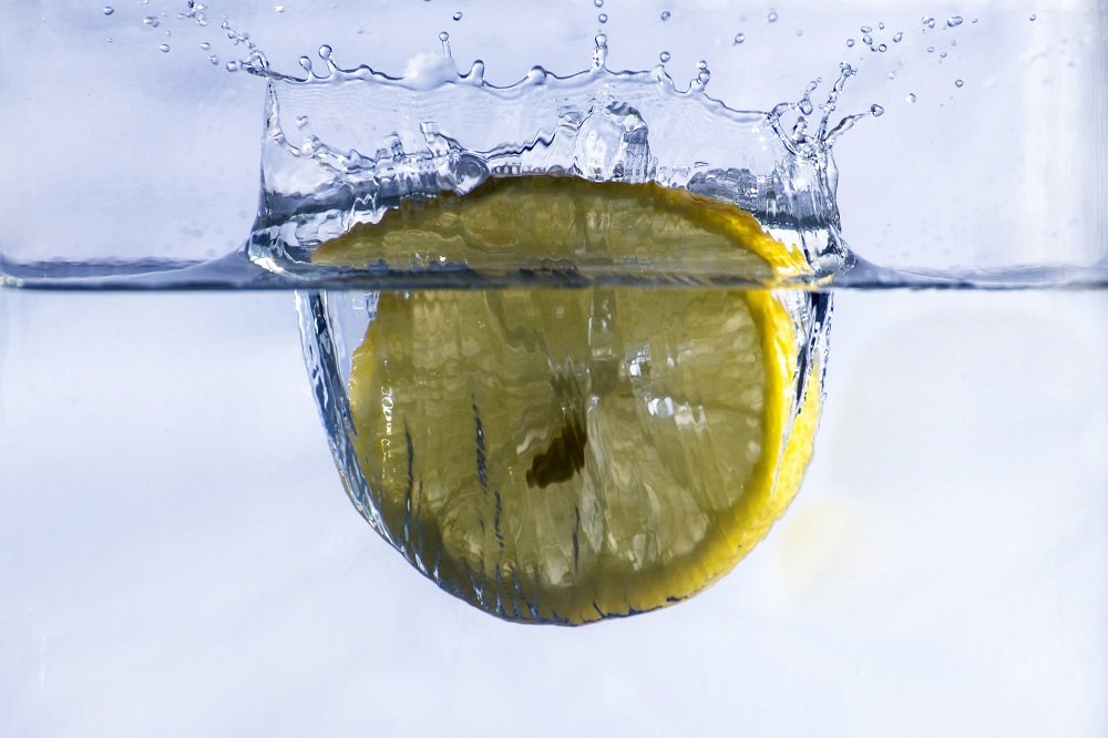 8 Detox Ingredients You Should Add To Your Drinking Water