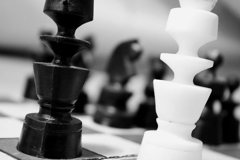 black-and-white-game-match-chess-large