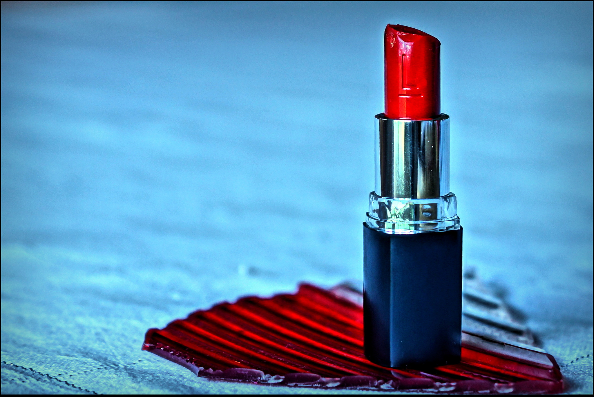 Just These 3 Lipsticks Can Keep You Fashionable and Hydrated For The Whole Winter