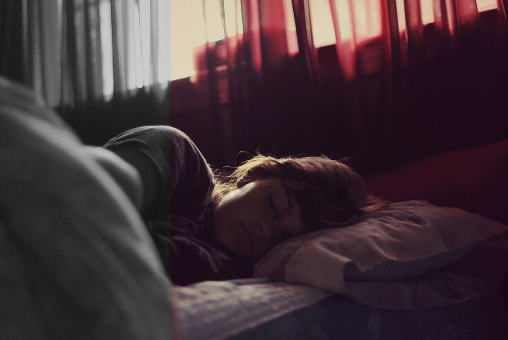Here&#8217;s Why People Who Sleep Late Are Smarter, According To Science