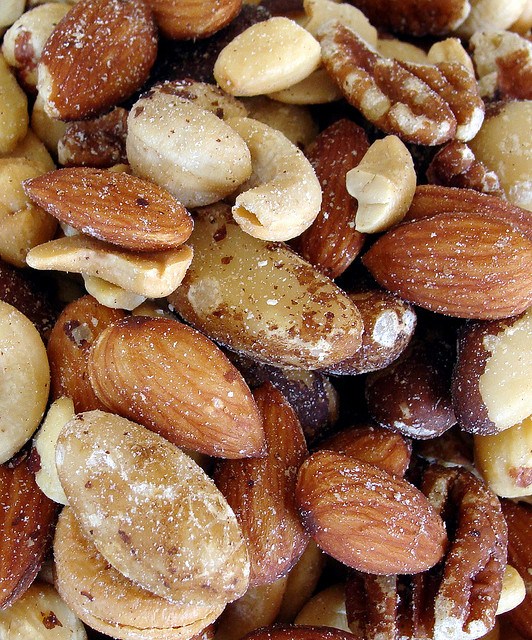 health-benefits-almonds