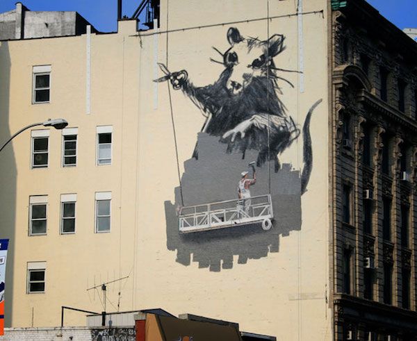 banksy-graffiti-street-art-rat-mural-chinatown-newyork