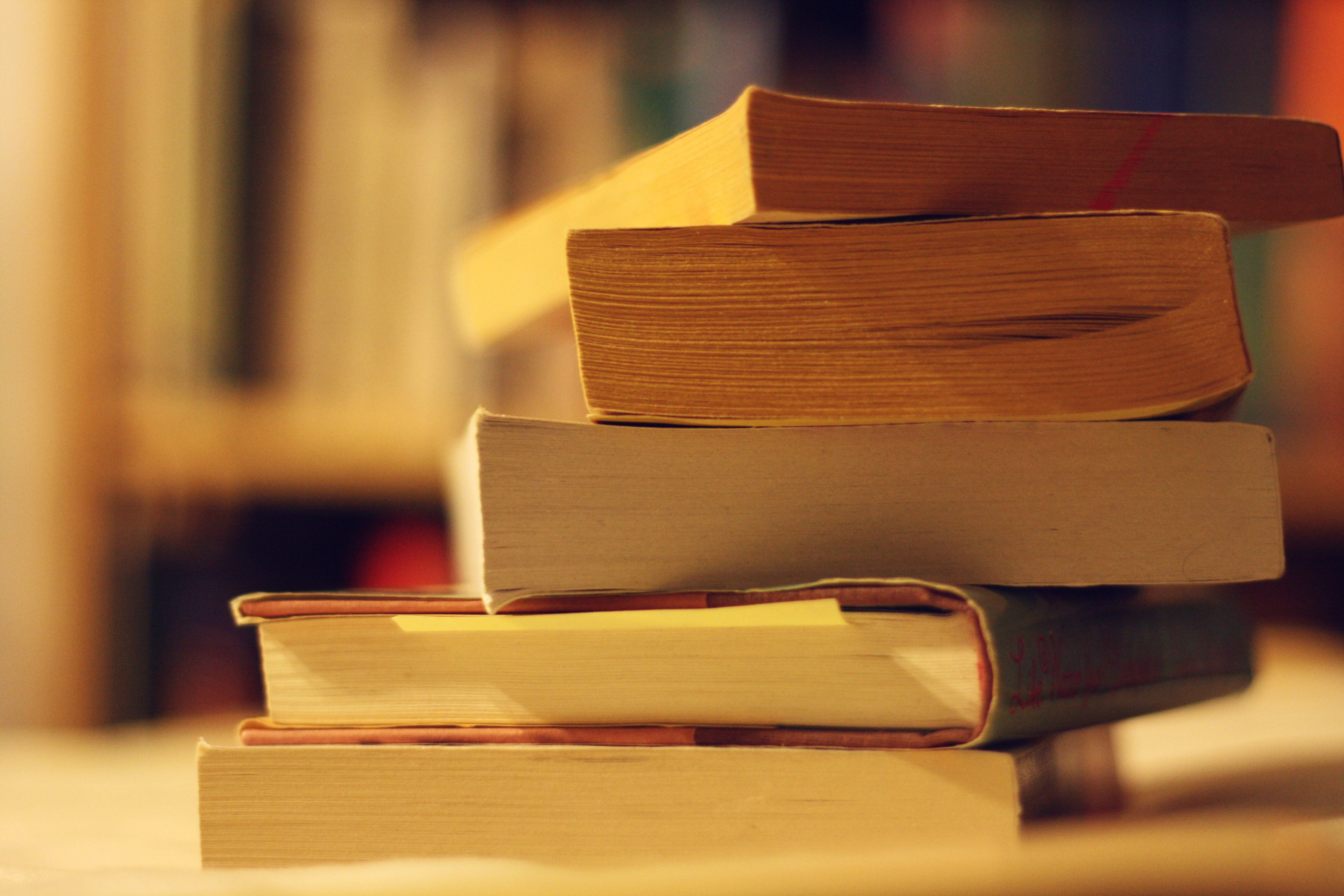 21 Books Every Entrepreneur Needs to Read Now