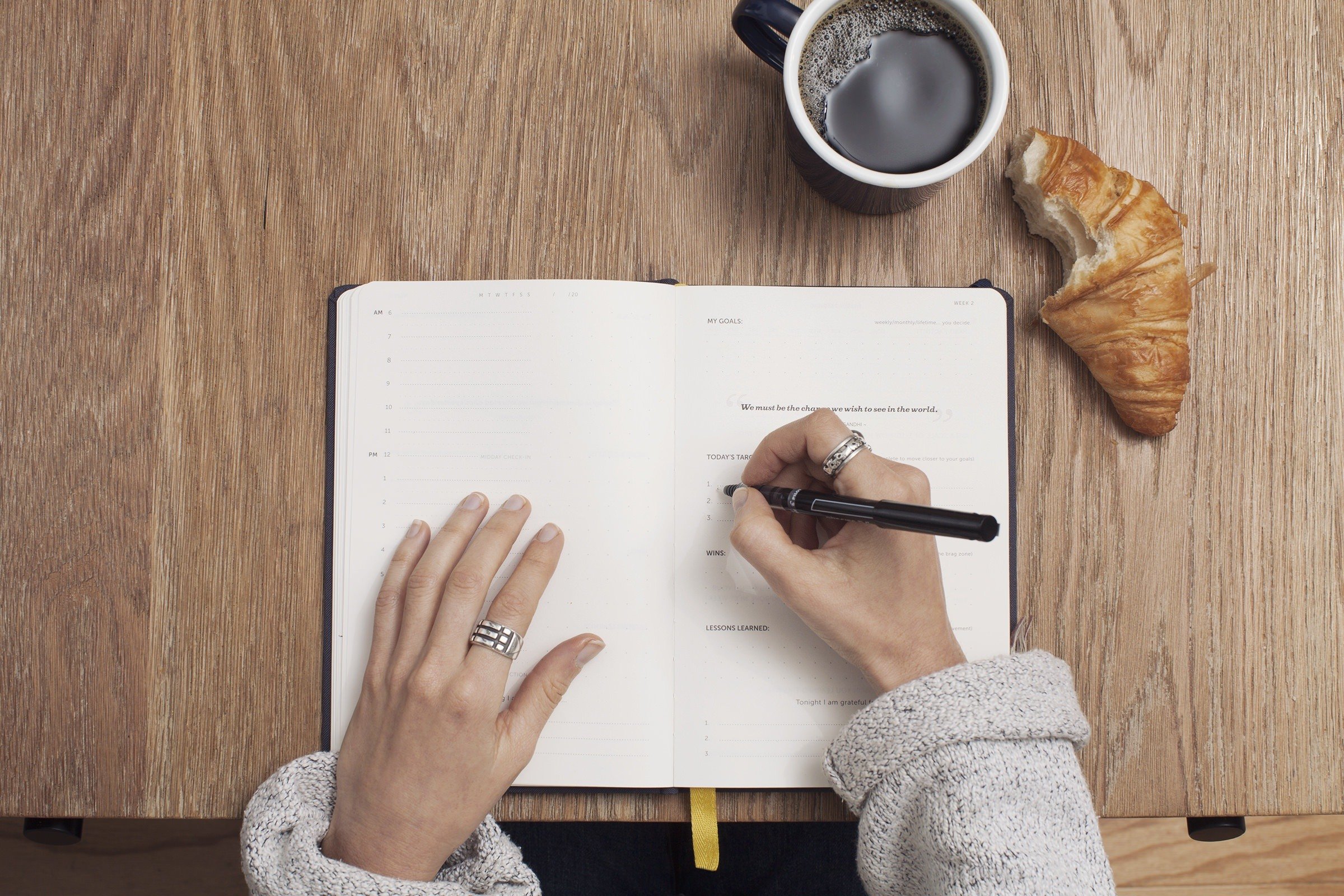Keeping A Journal Can Make You Mentally Stronger, Science Explains Why