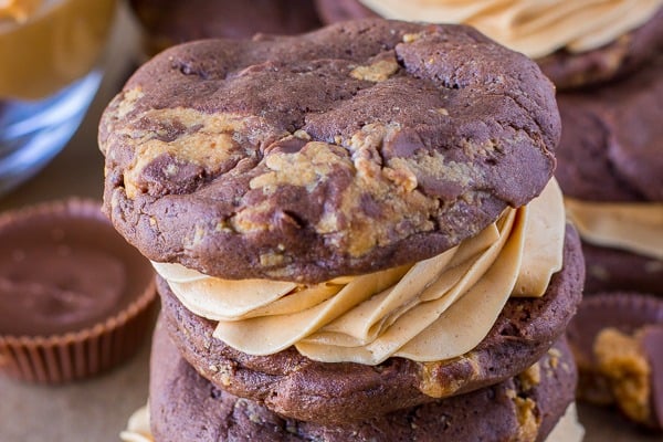 chocolate-peanut-butter-whoopie-pies