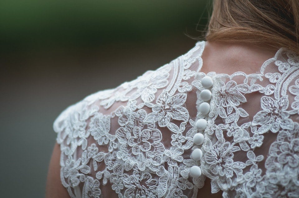 5 Wedding Dress Hacks For The DIY Bride