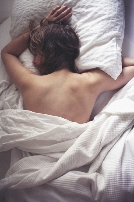 10 Benefits of Sleeping Naked You Probably Didn&#8217;t Know
