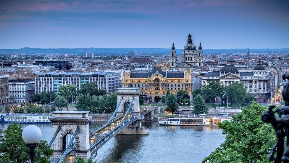 10 European Cities You Just Have To Visit