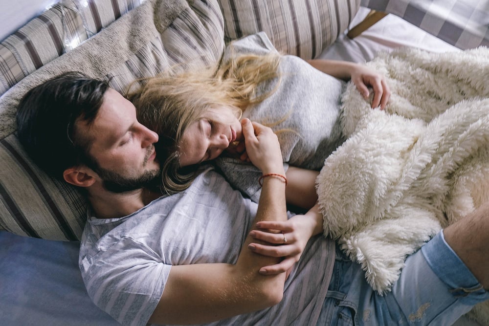 Science Says Cuddling Helps Curb Depression And Anxiety, Here’s Why
