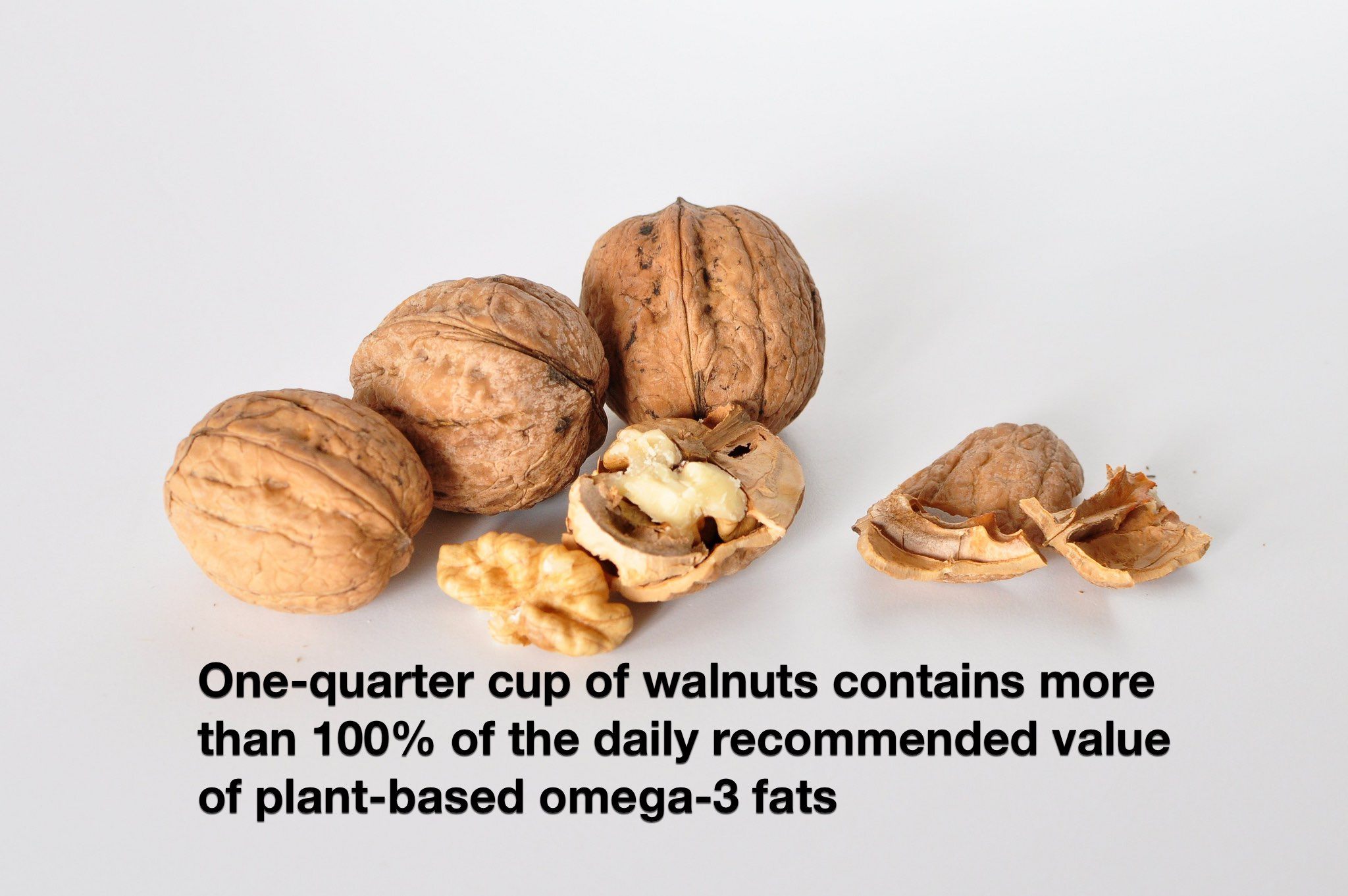 How Walnuts Can Transform Your Health + 5 Great Recipes