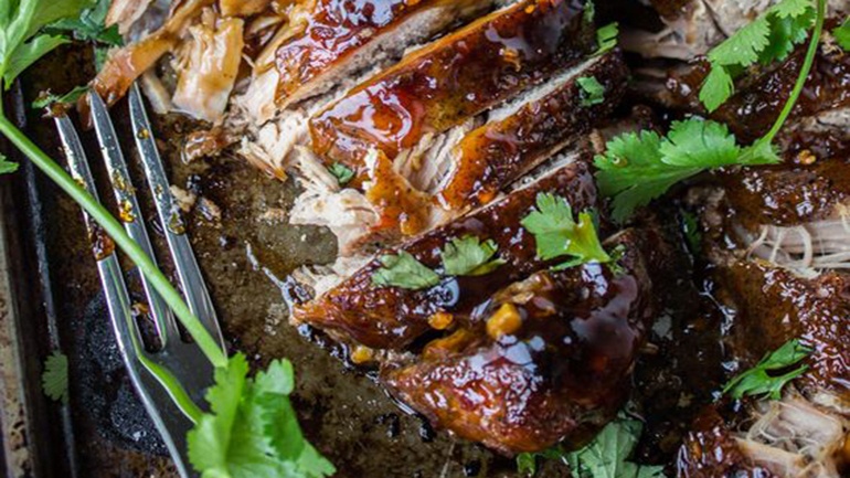 Glazed Pork Tenderloin with Garlic and Cilantro Recipe
