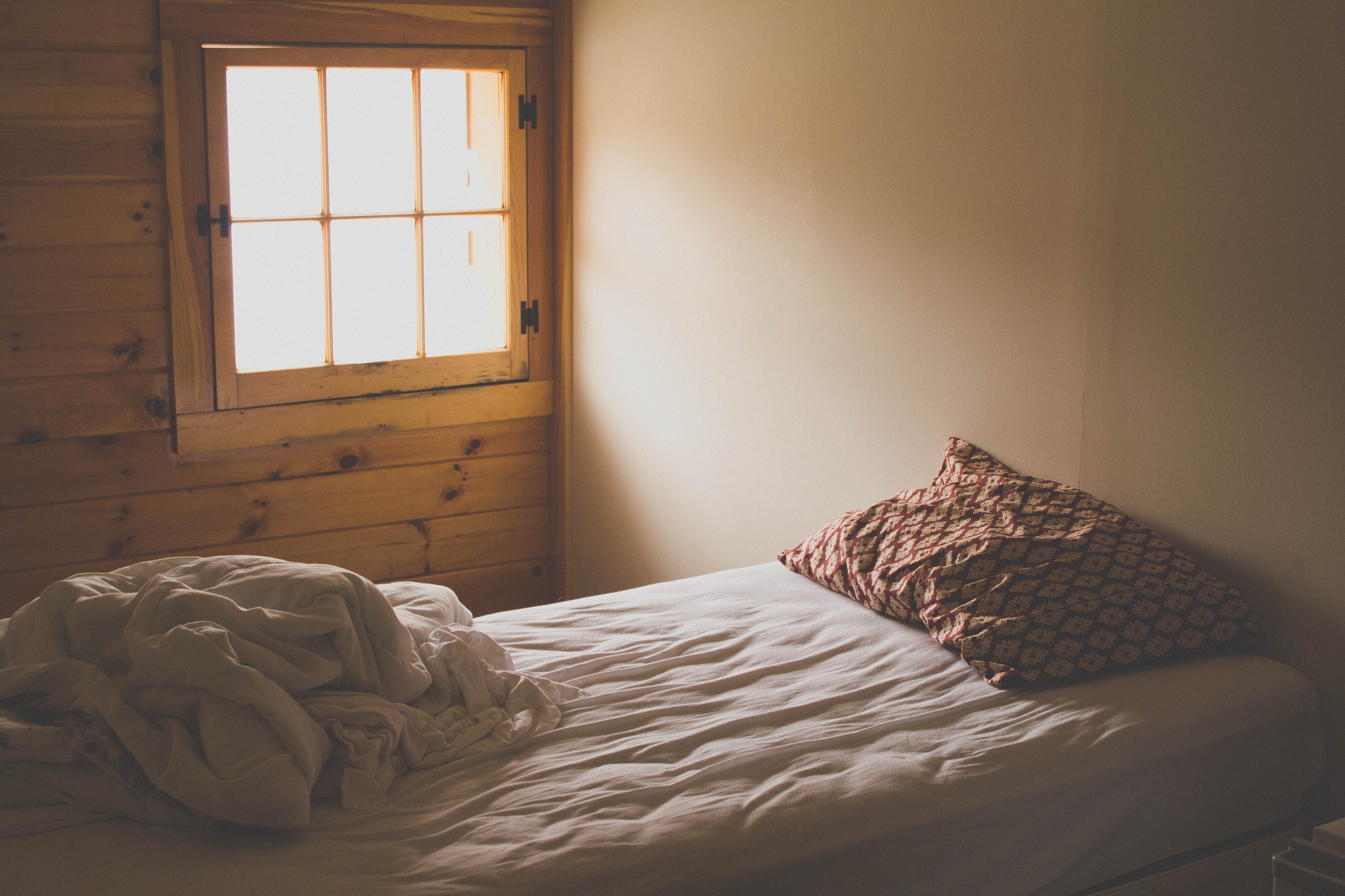 The Benefits And Drawbacks To Your Preferred Sleep Position