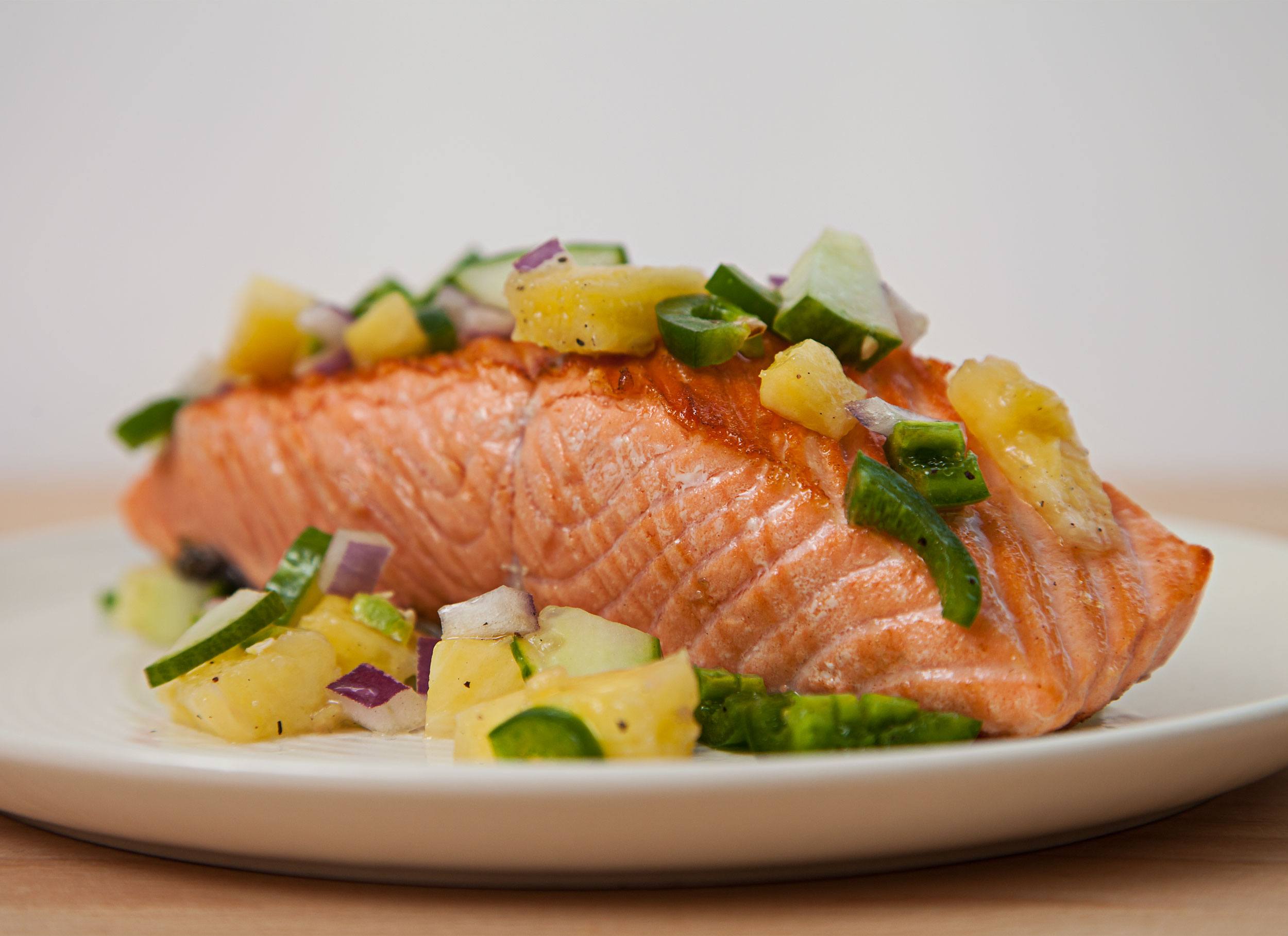 featured-salmon-cucumber-pineapple-salsa-plated-close-up-2