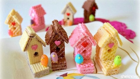 how-to-make-cookie-birdhouses