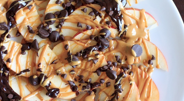 apple-nachos-with-peanut-butter-and-chocolate